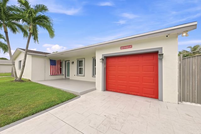16820 SW 108TH Avenue, Miami, FL 33157