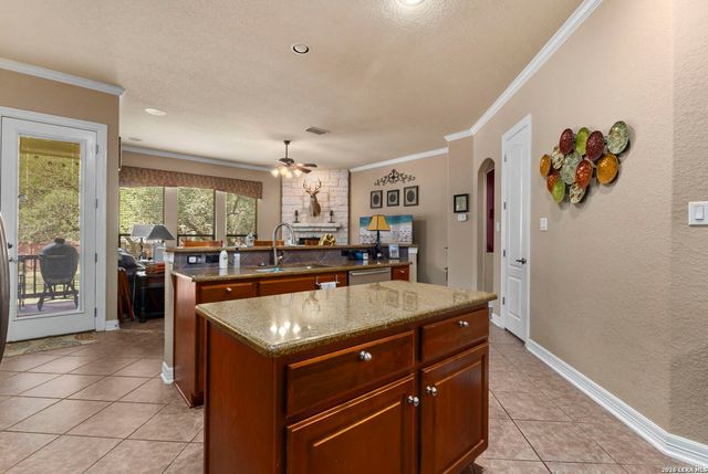 907 SABAL RDG, San Antonio, TX 78260