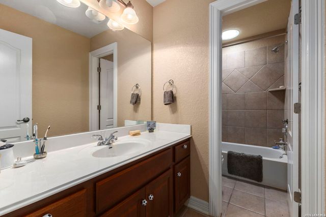 907 SABAL RDG, San Antonio, TX 78260