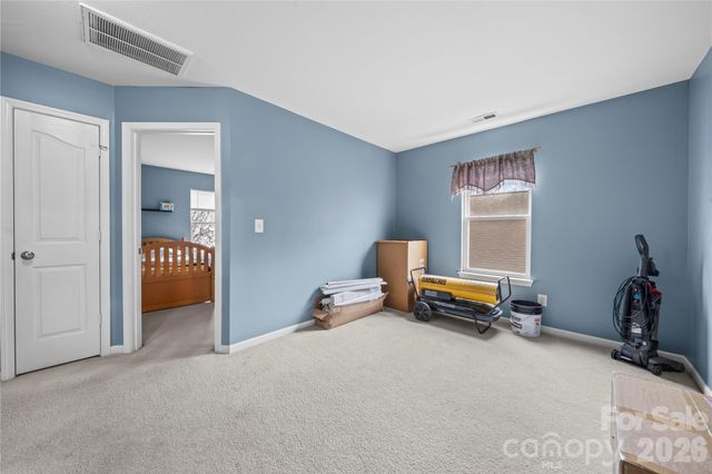 5041 Wallace Creek Lane, Charlotte, NC 28212