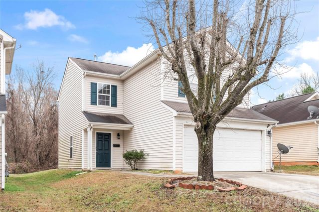 5041 Wallace Creek Lane, Charlotte, NC 28212