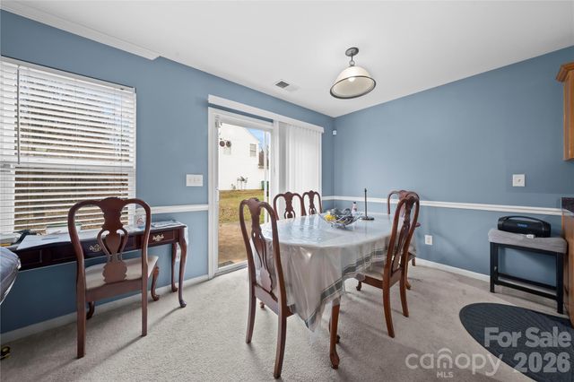 5041 Wallace Creek Lane, Charlotte, NC 28212