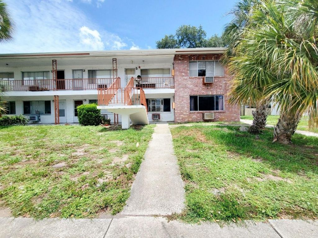 2344 SHELLEY STREET 8, Clearwater, FL 33765