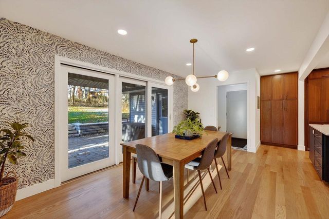 5609 Winnequah Trail, Monona, WI 53716