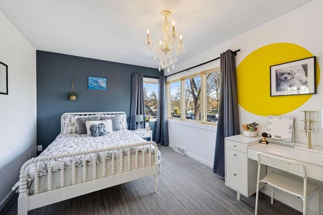 5609 Winnequah Trail, Monona, WI 53716