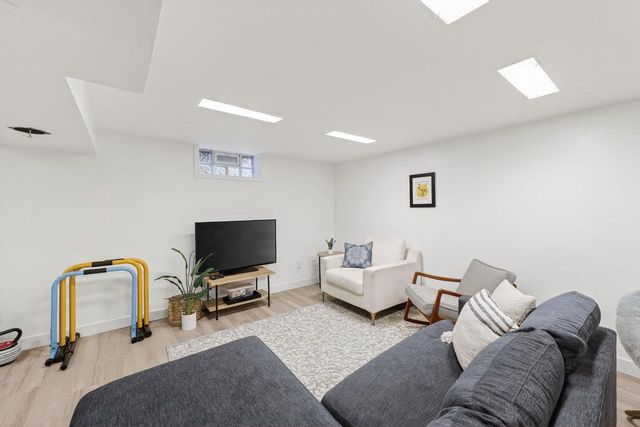 5609 Winnequah Trail, Monona, WI 53716