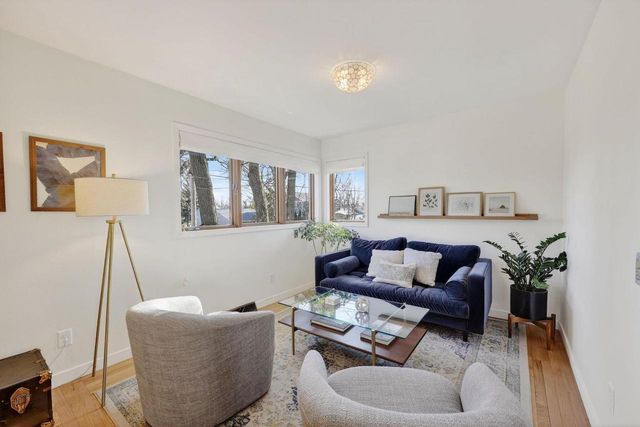 5609 Winnequah Trail, Monona, WI 53716