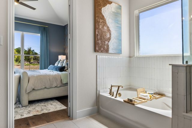 309 Slimp Bluff, Azle, TX 76020