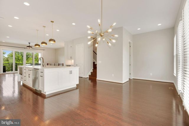 23094 SULLIVANS COVE SQ, Brambleton, VA 20148