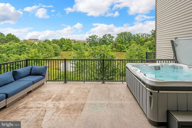 23094 SULLIVANS COVE SQ, Brambleton, VA 20148