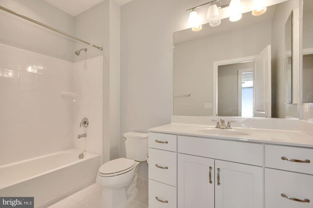 23094 SULLIVANS COVE SQ, Brambleton, VA 20148