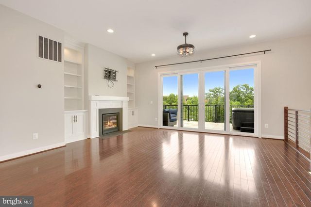 23094 SULLIVANS COVE SQ, Brambleton, VA 20148