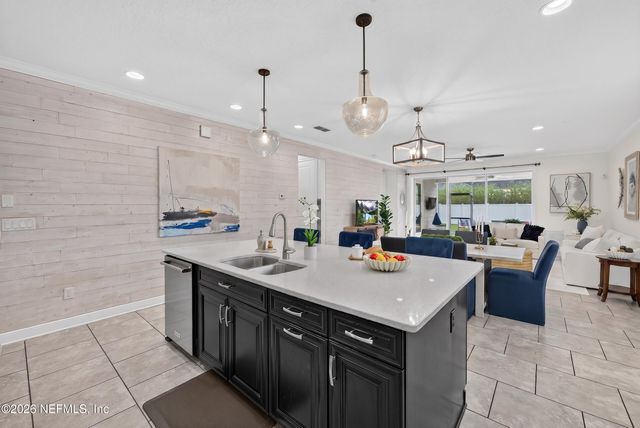 673 PARK LAKE Drive, Ponte Vedra, FL 32081