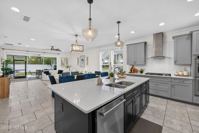 673 PARK LAKE Drive, Ponte Vedra, FL 32081