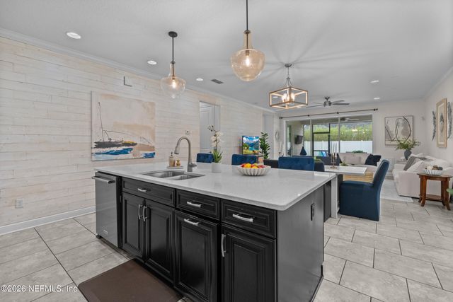 673 PARK LAKE Drive, Ponte Vedra, FL 32081