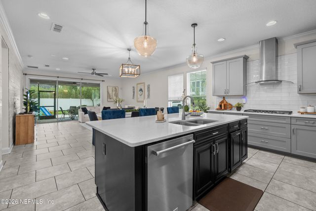 673 PARK LAKE Drive, Ponte Vedra, FL 32081
