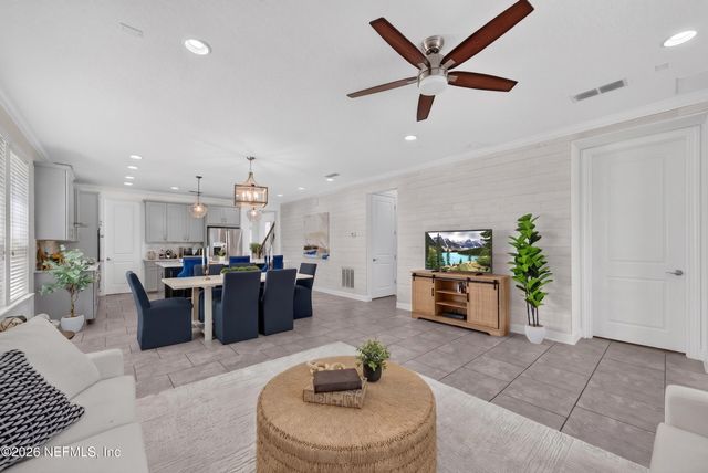 673 PARK LAKE Drive, Ponte Vedra, FL 32081