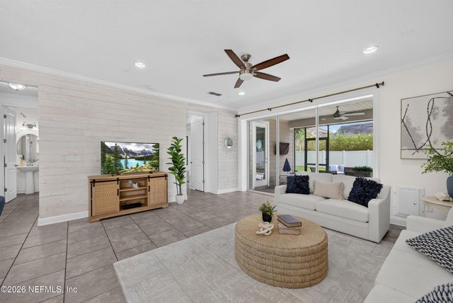 673 PARK LAKE Drive, Ponte Vedra, FL 32081