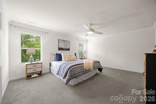 1041 Amberley Crossing Drive, Belmont, NC 28012