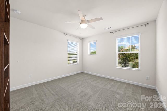 1041 Amberley Crossing Drive, Belmont, NC 28012
