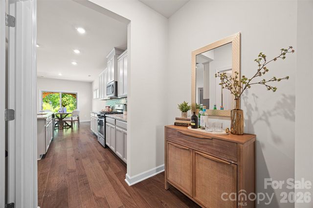 1041 Amberley Crossing Drive, Belmont, NC 28012