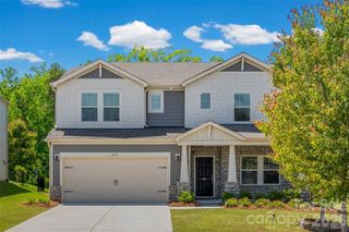1041 Amberley Crossing Drive, Belmont, NC 28012