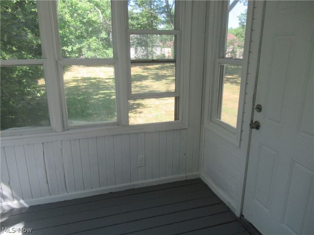 5095 Edenhurst Road, Lyndhurst, OH 44124