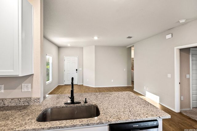 7663 Stud Dr., Elmendorf, TX 78112