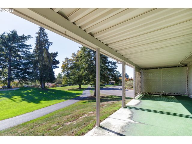 10480 Sw HIGHLAND Dr, Portland, OR 97224
