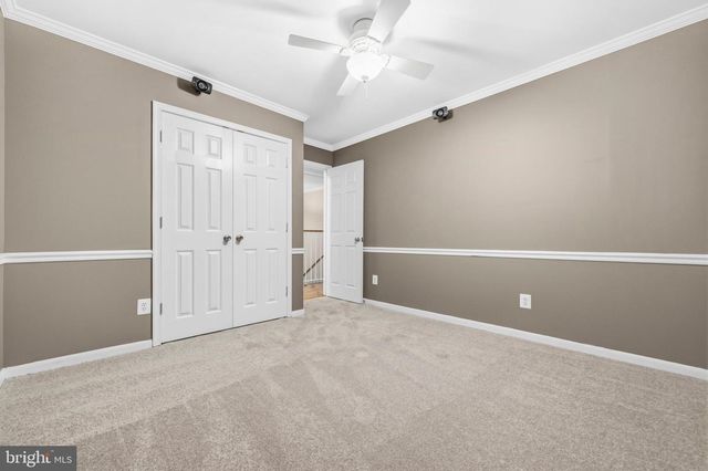 8016 LAKE DR, Manassas, VA 20111