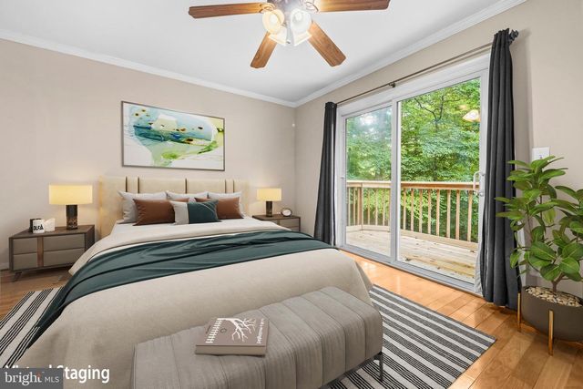 8016 LAKE DR, Manassas, VA 20111