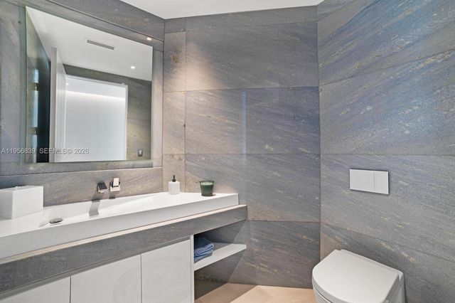 17975 Collins Ave N701, Sunny Isles Beach, FL 33160