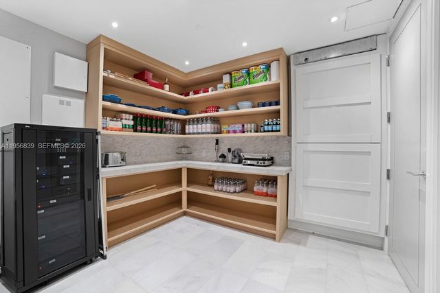 17975 Collins Ave N701, Sunny Isles Beach, FL 33160