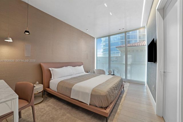 17975 Collins Ave N701, Sunny Isles Beach, FL 33160