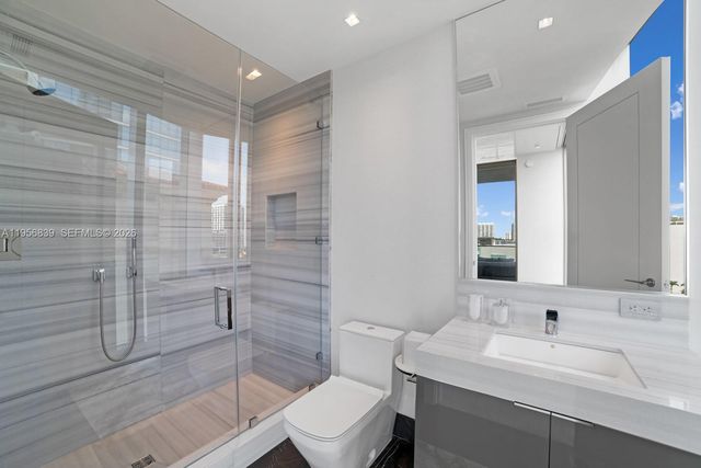 17975 Collins Ave N701, Sunny Isles Beach, FL 33160