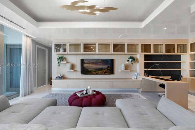 17975 Collins Ave N701, Sunny Isles Beach, FL 33160