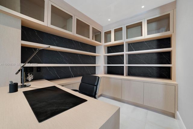 17975 Collins Ave N701, Sunny Isles Beach, FL 33160