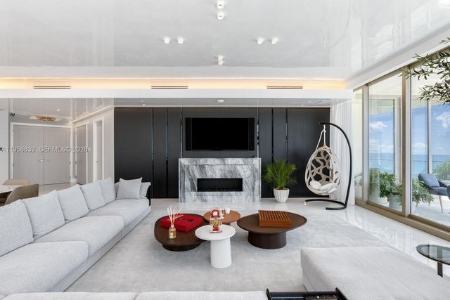 17975 Collins Ave N701, Sunny Isles Beach, FL 33160