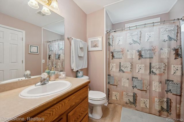 9297 6 Mile Road, Salem Township, MI 48168