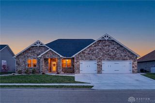 945 Rosenthal Drive, Tipp City, OH 45373