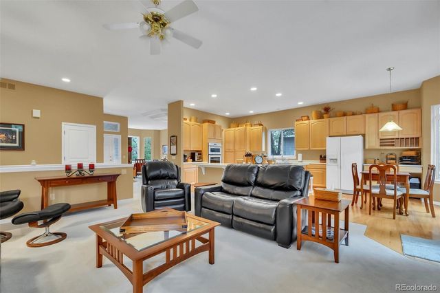15805 W 63rd Avenue W, Arvada, CO 80403