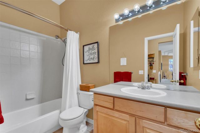 15805 W 63rd Avenue W, Arvada, CO 80403