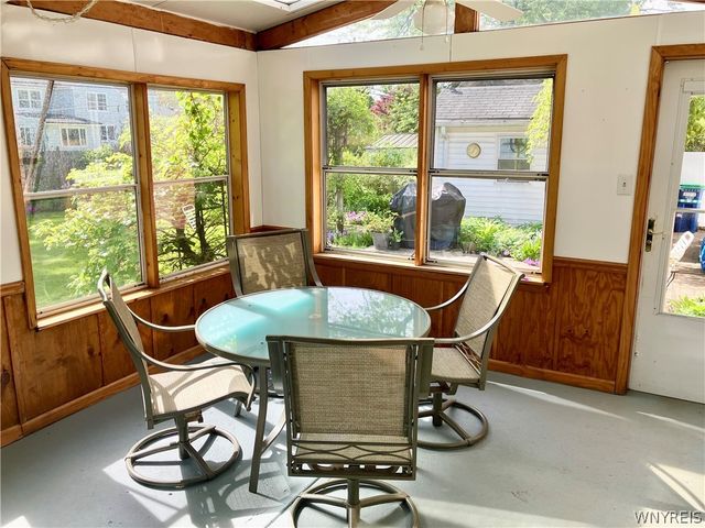 299 Hedstrom Drive, Amherst, NY 14226
