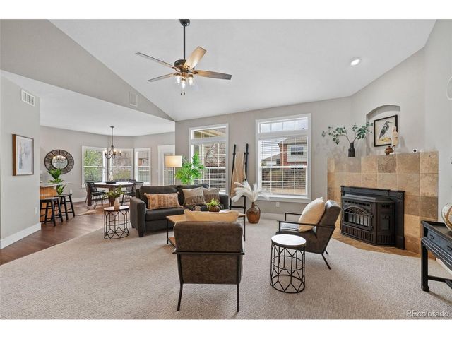 1812 74th Ave, Greeley, CO 80634