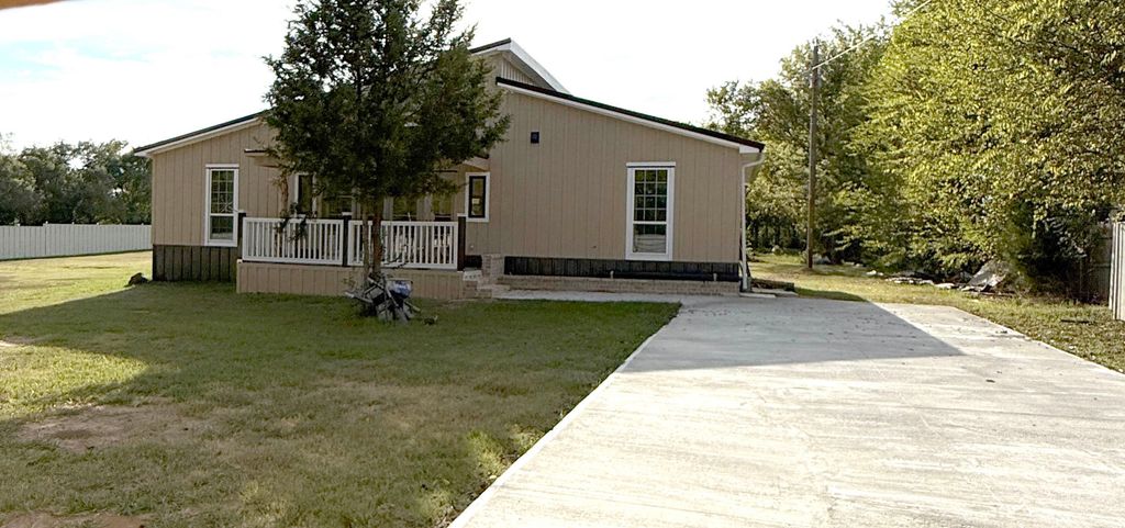 13373 County Road 4012, Mabank, TX 75147