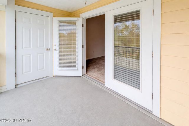 821 GOLDEN LAKE Loop, St. Johns, FL 32084