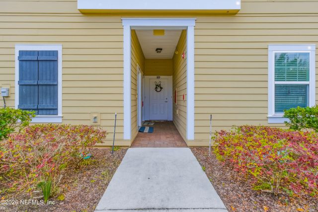 821 GOLDEN LAKE Loop, St. Johns, FL 32084