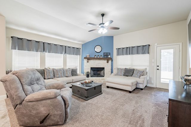 1609 Castleford Drive, Forney, TX 75126