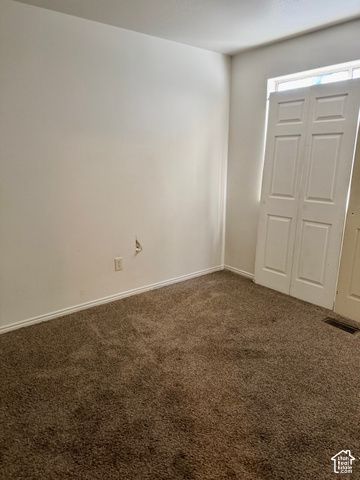 263 W MEADOWBROOK DR, Ogden, UT 84404