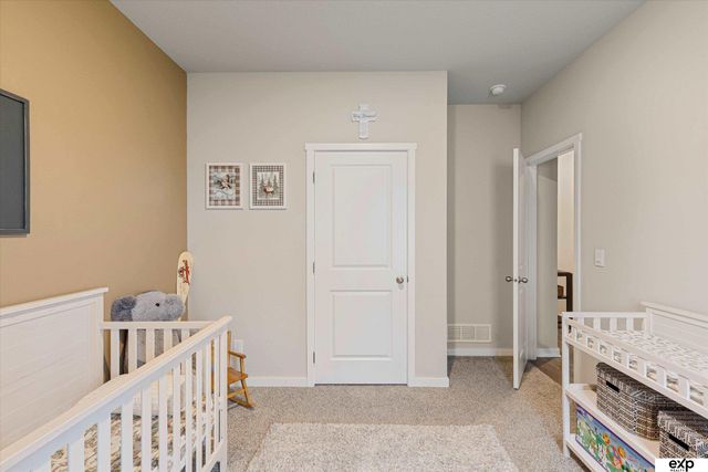 12109 S 204 Avenue, Gretna, NE 68028